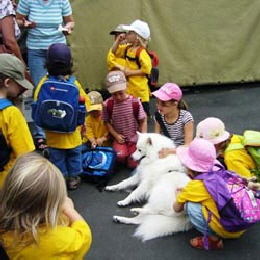 Gro�spitz-Wotan-im-Kindergarten-01